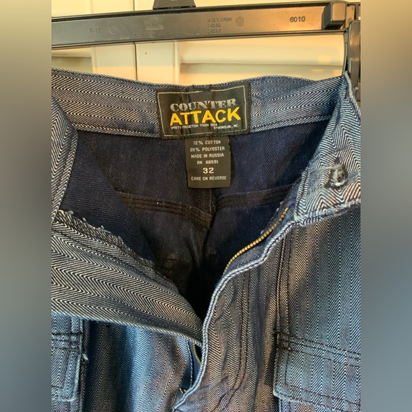 COUNTER ATTACK - Picture 13 of 16